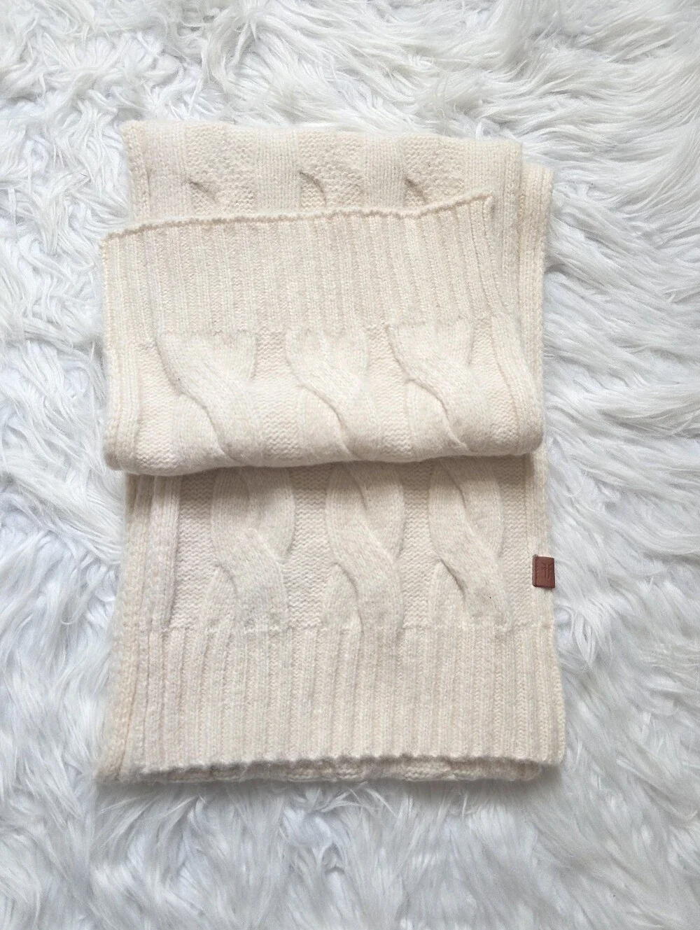 Frye Neutral Cable Knit Cream Scarf